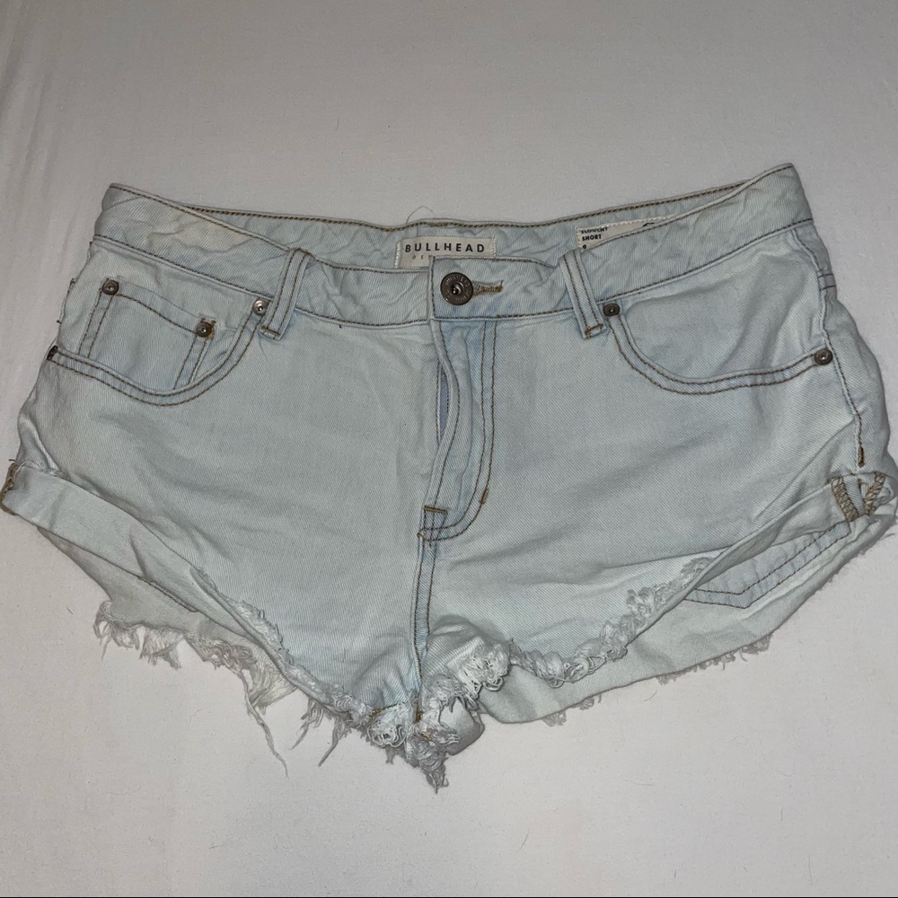 PacSumn BullHead Denim Co, Slouchy Shorts - Size 9 - Light Wash